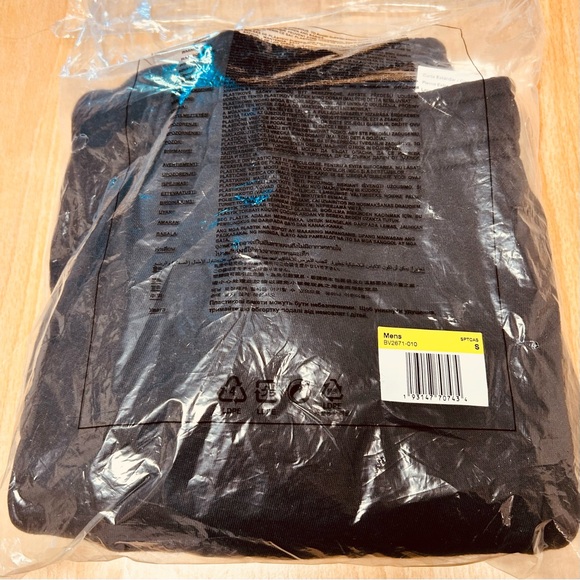 Nike Men’s Black Tapered Sweatpants - Picture 3 of 4